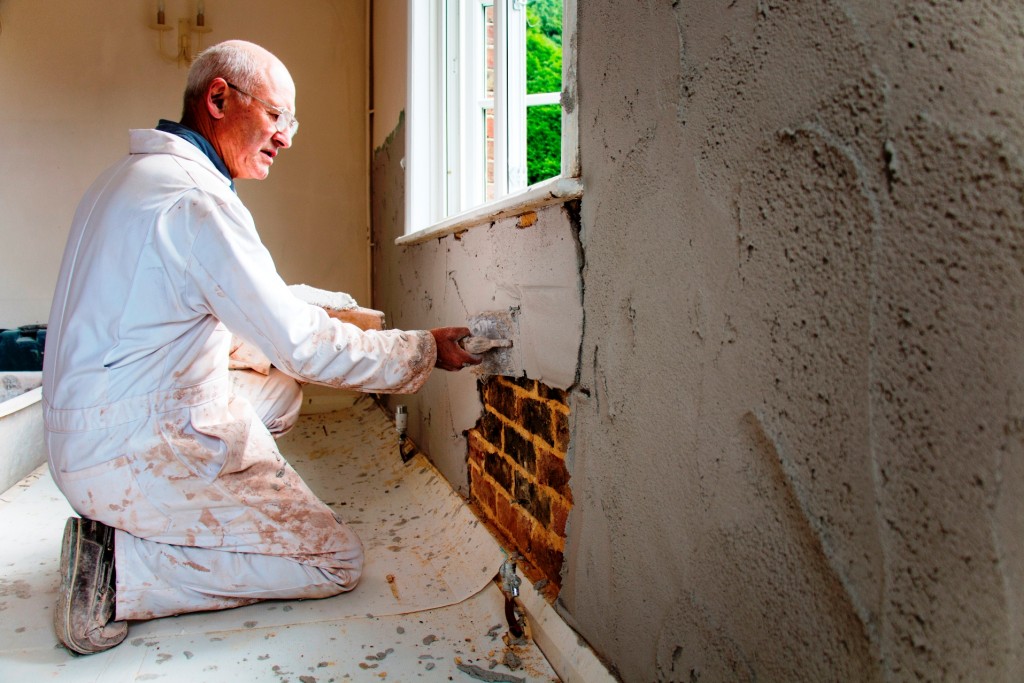 Beating damp with Safeguard Renovation Plaster