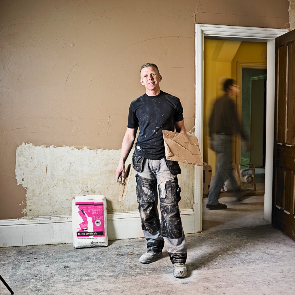 Pete plasterer using UniFinish