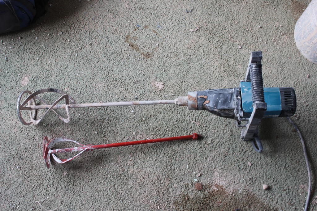 Mobilisere Skylight Traktat The Makita UT1600 1800w Plaster Mixer Review - Plasterers News