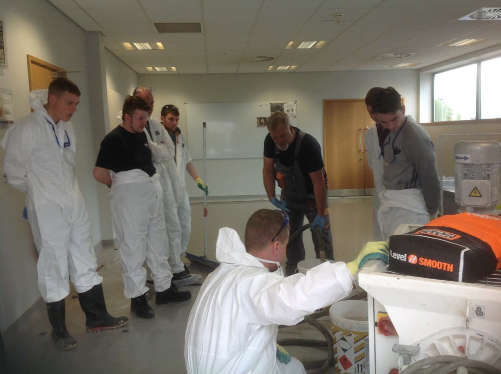 FeRFA Apprentices Finish Formal Training With Practical Experience In Laying Pumped Screeds At Insta FeRFA Apprentices Finish Formal Training With Practical Experience In Laying Pumped Screeds At Insta