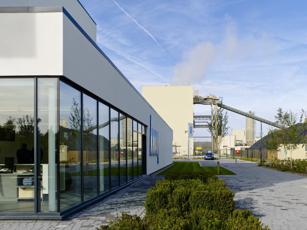 Gypsum industry first as Knauf achieves Carbon Trust Standard